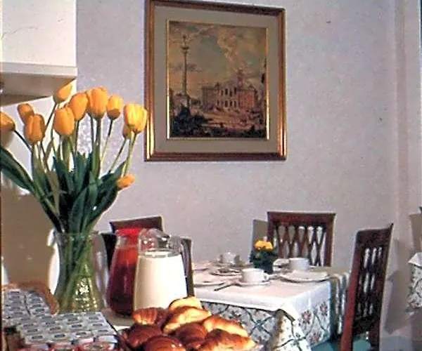 San Pietro Hotel